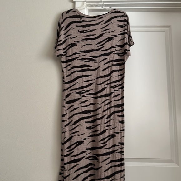 Rails Dress - Picture 4 of 4